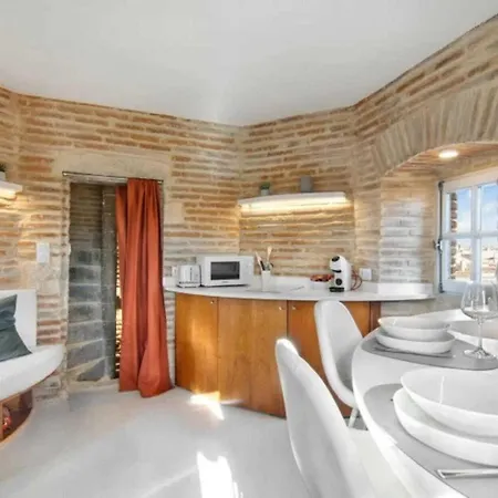 La Tour Du Capitole Appartement *